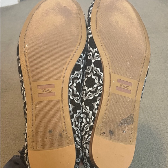 Toms Darcy Loafers - Picture 3 of 4